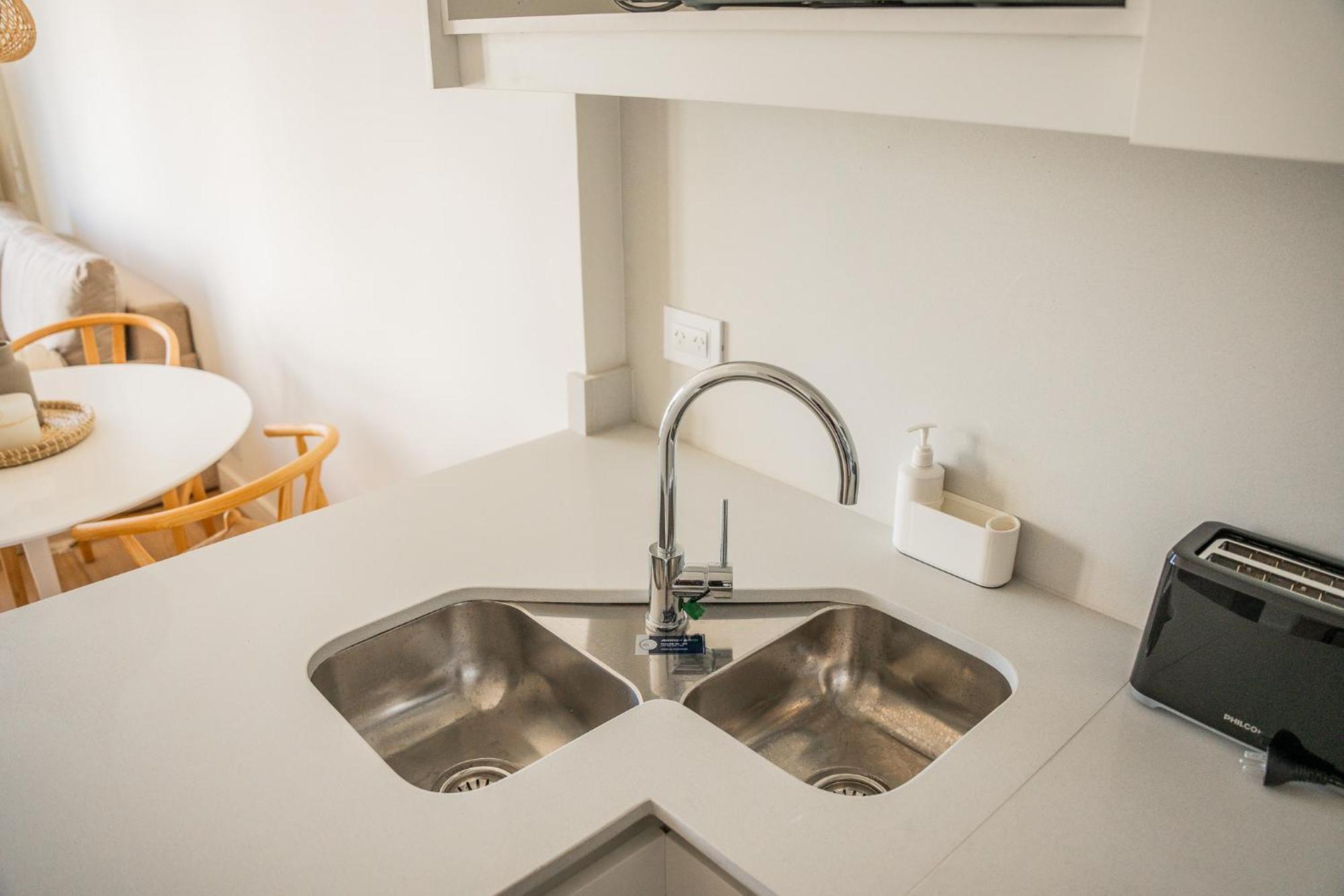 Apartamento Maires Urbano 304 I Dto A Estrenar Zona Gueemes 3px Con Cochera I Hola Sur